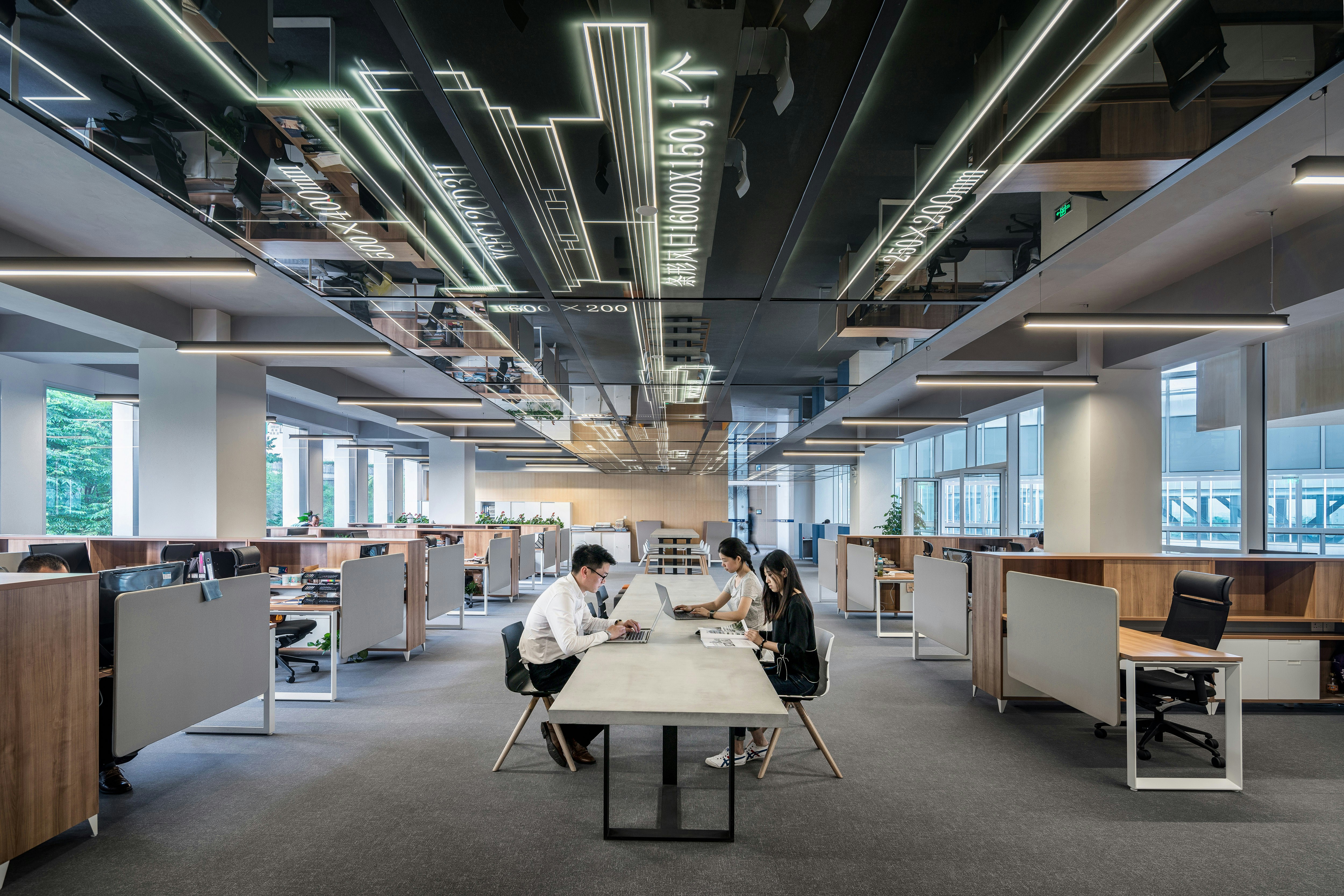 Commercial office cleaning